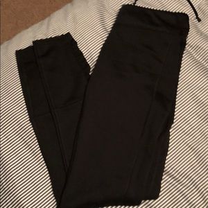 Lucy black leggings with fleece lining